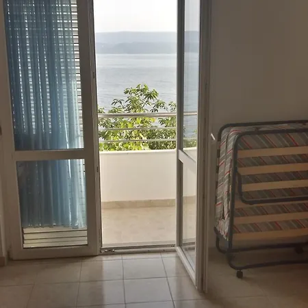Apartment Ante