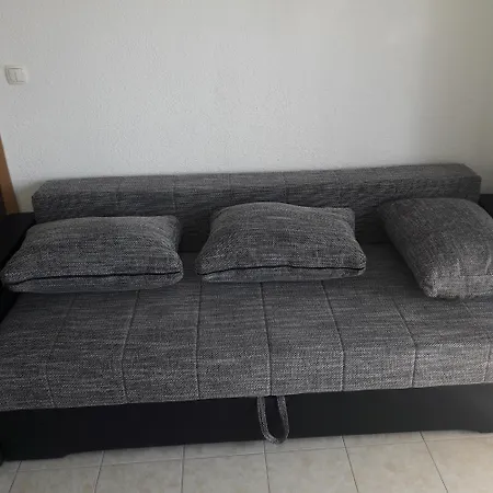 Apartment Ante