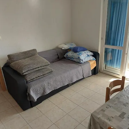 Ante Apartment